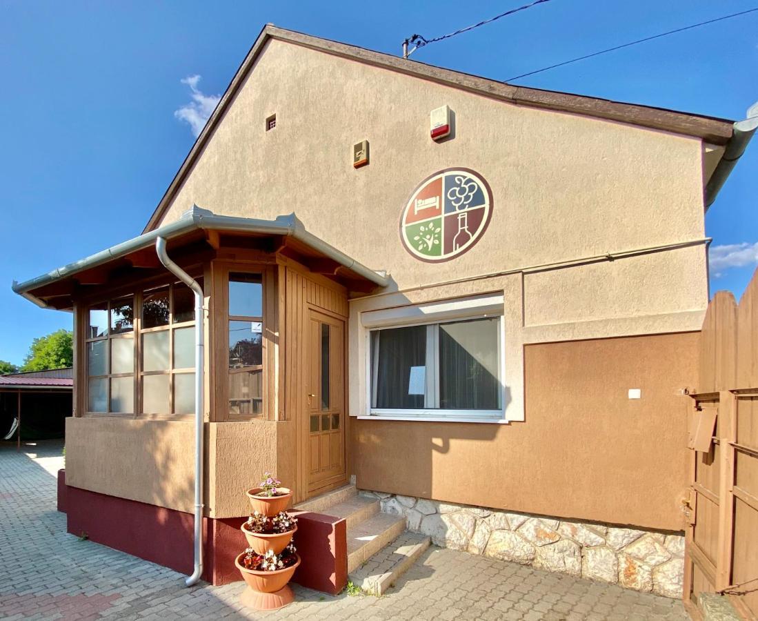 Apartament Biborlak 6 Villány Zewnętrze zdjęcie